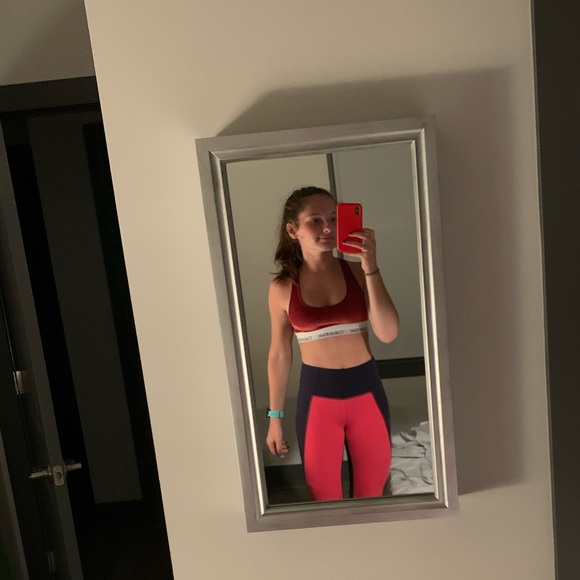 navy blue and pink cropped athleta yoga leggings - Picture 3 of 3